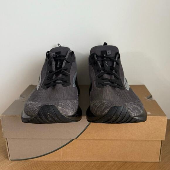 Brooks Levitate 4 Grey/Black Men Running Sneakers- SZ 11 main image 9